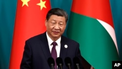 El presidente de China, Xi Jinping, ofrece un discurso en la ceremonia inaugural de la 10ma reunión ministerial del Foro Chino-Árabe de Cooperación de Estados en la casa de huéspedes estatal Diaoyutai en Beijing, el 30 de mayo de 2024. 