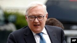 El viceministro de Relaciones Exteriores de Rusia, Sergei Ryabkov, es citado por agencias de noticias elogiando el acuerdo Trump-Kim.