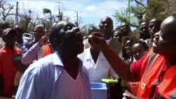 Beira Mayor Sets Example for Cholera Prevention