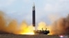 Rudal balistik antarbenua (ICBM) diluncurkan dalam foto tak bertanggal ini yang dirilis pada 19 November 2022 oleh Kantor Berita Pusat Korea (KCNA) Korea Utara. (KCNA via REUTERS)