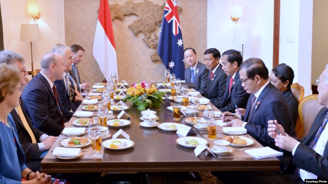 Pertemuan bilateral antara pemerintah Indonesia dan Australia di Vientiane, Laos, Kamis 8 September 2016 (foto: Biro Pers Kepresidenan).