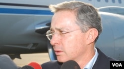 El presidente de Colombia, Álvaro Uribe, se refirió por primera vez a la crisis diplomática.