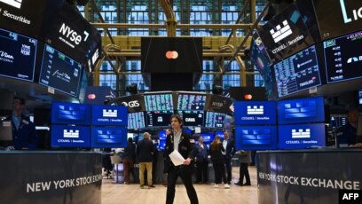 Saham Perusahaan Kecil Kehilangan Efek Positif Trump