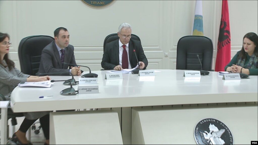 KQZ i heq mandatin deputetëve Rakipi e Rehovica
