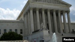 Gedung Mahkamah Agung AS di Washington DC (foto: dok). 