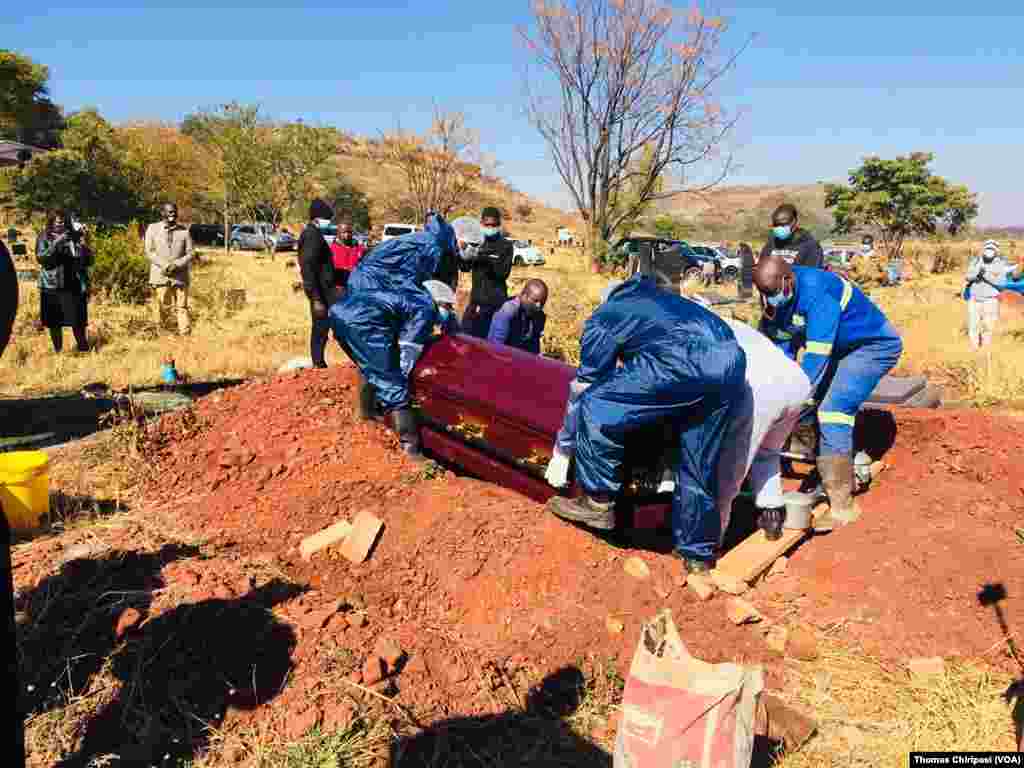 Sandra Nyaira Burial