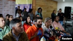 L’opposition vénézuélienne lors d’une conférence de presse à Caracas, au Venezuela, le 26 janvier 2018. 