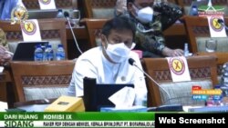 Menteri Kesehatan Budi Gunadi Sadikin dalam rapat dengan Komisi IX DPR RI di Jakarta, Rabu (25/8).(VOA)
