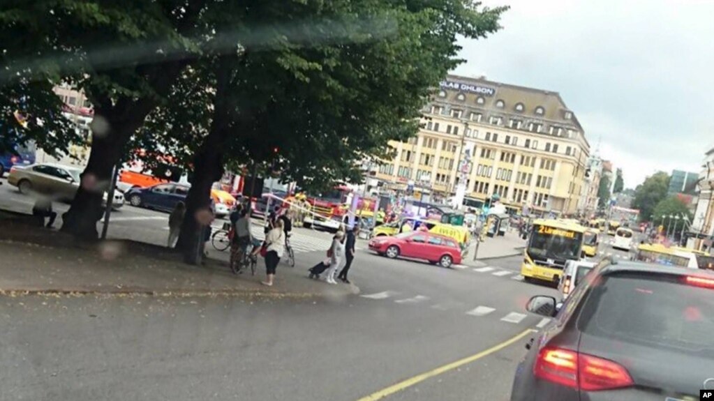 Finlandë, sulm me thikë në qytetin Turku