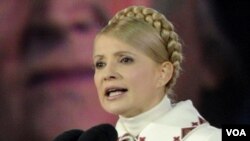 Pemimpin oposisi Ukraina, Yulia Tymoshenko dikenai hukuman penjara tujuh bulan lalu (foto: dok).