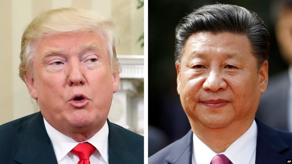 Tổng thống Hoa Kỳ Donald Trump (trái) và Chủ tịch Trung Quốc Tập Cận Bình. 