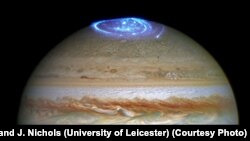 Teleskop Hubble snima aurore u Jupiterovoj atmosferi 