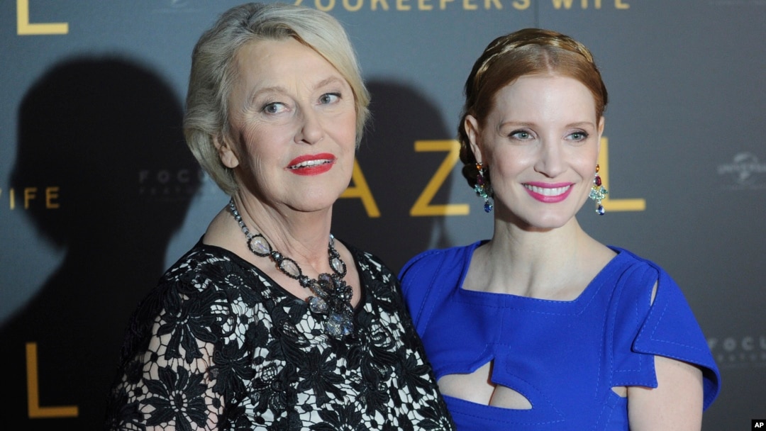Jessica Chastain (right) who plays the main character, and Teresa Zabinska, the daughter of Jan and Antonina Zabinski, pose at the gala screening of "The Zookeeper's Wife," in Warsaw, Poland, March 7, 2017.
