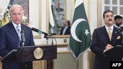 Potpredsednik SAD i pakistanski premijer na konferenciji za novinare u Islamabadu