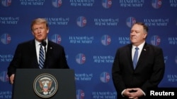 도널드 트럼프 미국 대통령과 마이크 폼페오 국무장관이 지난달 28일 베트남 하노이에서 2차 미-북 정상회담을 마친 후 기자회견을 열고 합의 도출에 실패한 이유를 설명했다.