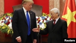 Tổng thống Trump và Tổng bí thư/Chủ tịch Nguyễn Phú Trọng trong một cuộc gặp vào cuối tháng Hai năm 2019.