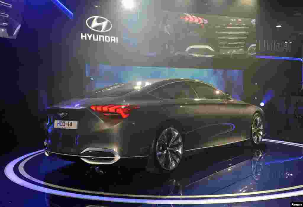Hyundai HCD14 luxury concept 