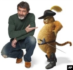 Antonio Banderas voices Puss In Boots in “Shrek Forever After”
