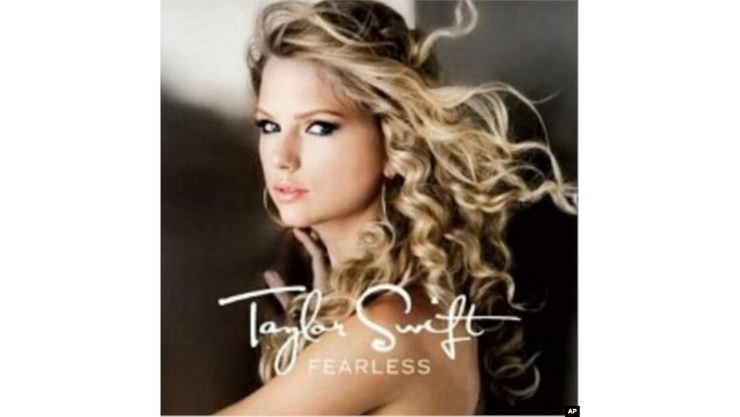 Taylor Swift Lights Up Billboard Hot 100; American Idol Sparks Makes Broadway Debut