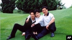 Ông Bạc Hy Lai và vợ bà Cốc Khai Lai và con trai Bạc Qua Qua