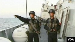 Panetta Goes to China as Territorial Disputes Simmer