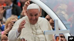 Pope Francis Canonizes Two Predecessors