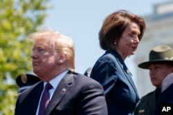 La líder de la mayoría en la Cámara de Representantes, Nancy Pelosi, le recordó recientemente al presidente Donald Trump que se había opuesto a la guerra en Irak.