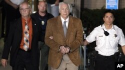 Jerry Sandusky podría pasar el resto de su vida en la cárcel.