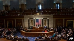 Rankont ant Senatè yo nan Kongrè a, Capital Hill, Washington, 8 jen 2016. (Foto: AP/ Evan Vucci)