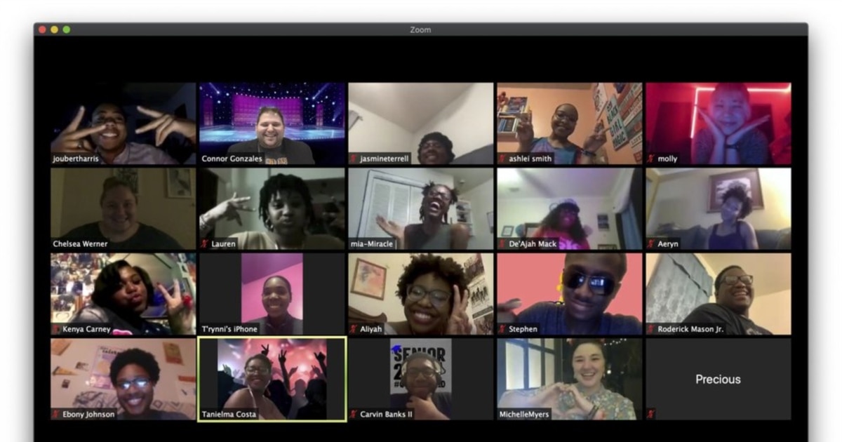 High Schoolers Go Online for Virtual Prom