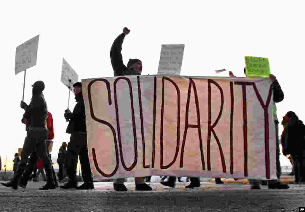 Dec. 12: Occupy protesters block an entrance to the Port of Longview in Longview, Washington. (AP/Don Ryan)