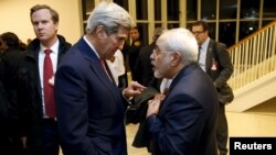 جان کری و محمدجواد ظریف در یکی از چندین دیدار اخیر وزرای خارجه ایران و آمریکا.