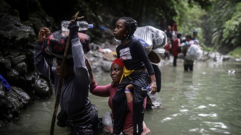 Según HRW, Panamá y Colombia no están protegiendo adecuadamente a los migrantes a lo largo de la ruta Darien.