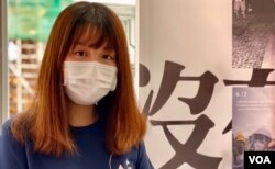 本土青年意志发言人张心怡表示，活动希望透过以物易物的方式，找到抗争运动的共鸣。 (美国之音 汤惠芸拍摄)