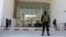 FILE - Guards secure the Bardo museum in Tunis, hours after gunmen stormed it killing people from at least seven countries, Tunis, March 19, 2015. (Mohamed Krit/VOA)