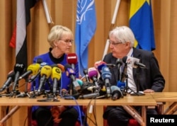 Swedish Foreign Minister Margot Wallstrom and U.N. envoy to Yemen Martin Griffiths attend the opening press conference on U.N.-sponsored peace talks for Yemen at Johannesberg castle, in Rimbo, Sweden, Dec. 6, 2018.