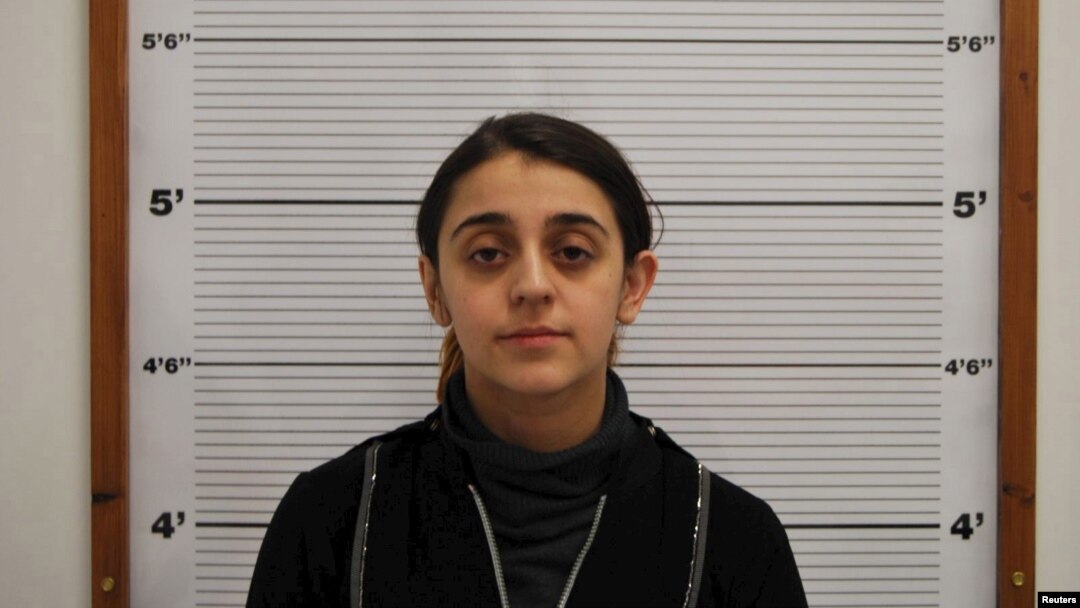 Foto Tareena Shakil, seorang Ibu yang akan membawa anaknya yang berusia 14 bulan untuk bergabung dengan ISIS. (foto: West Midlands Police)