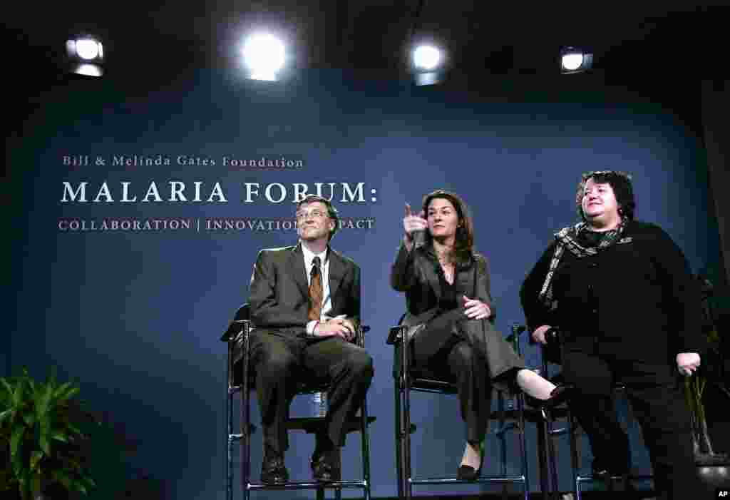 Bill dan Melinda Gates menghadiri forum dari 200 ilmuwan malaria dan pembuat kebijakan di Seattle, Washington, 17 Oktober 2007.