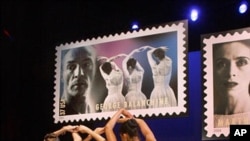 In May 2004 the U.S. Postal Service released new stamps honoring Martha Graham, George Balanchine and two other American choreographers, Agnes de Mille and Alvin Ailey