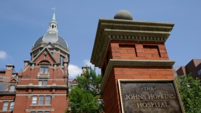 Large Gift Covers Costs for Johns Hopkins Medical Classes