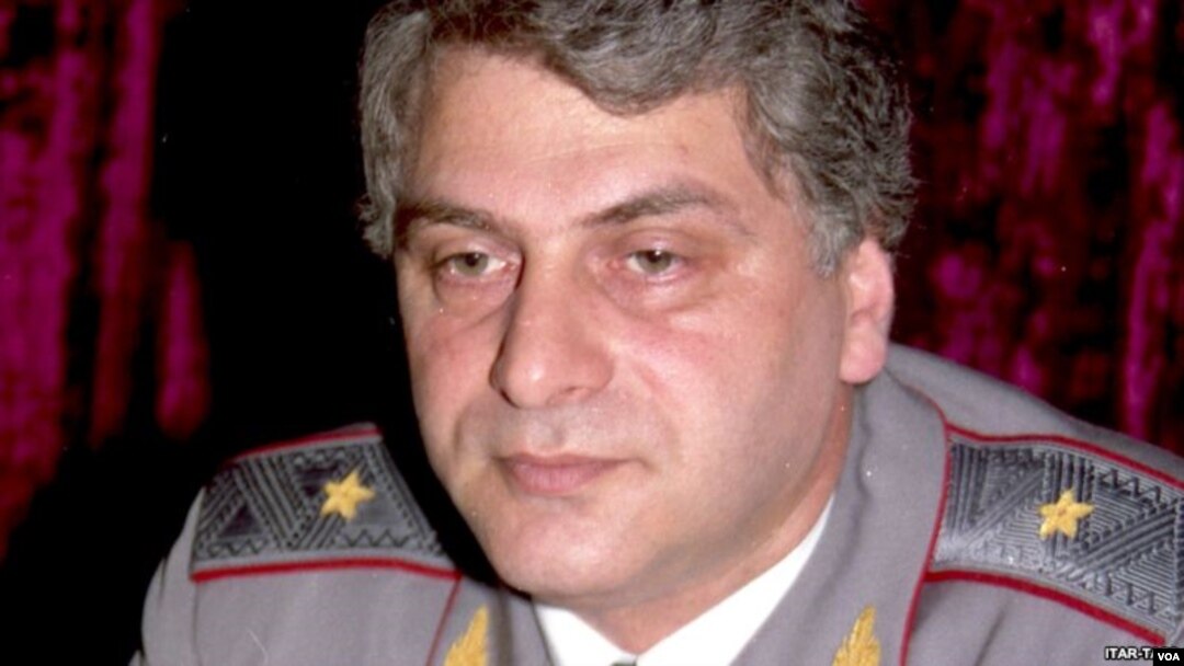 ალმასბეი კჩაჩი