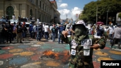 Una vista de las protestas del 17 de octubre de 2021 contra el gobierno del presidente Nayib Bukele en San Salvador, El Salvador.