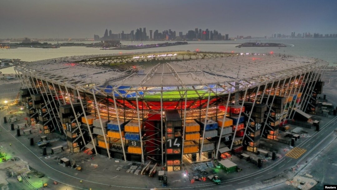 Stadion 974 di Doha, Qatar yang baru selesai dibangun untuk menyambut perhelatan Piala Dunia 2022. (Foto: Supreme Committee for Delivery & Legacy/Handout via Reuters)