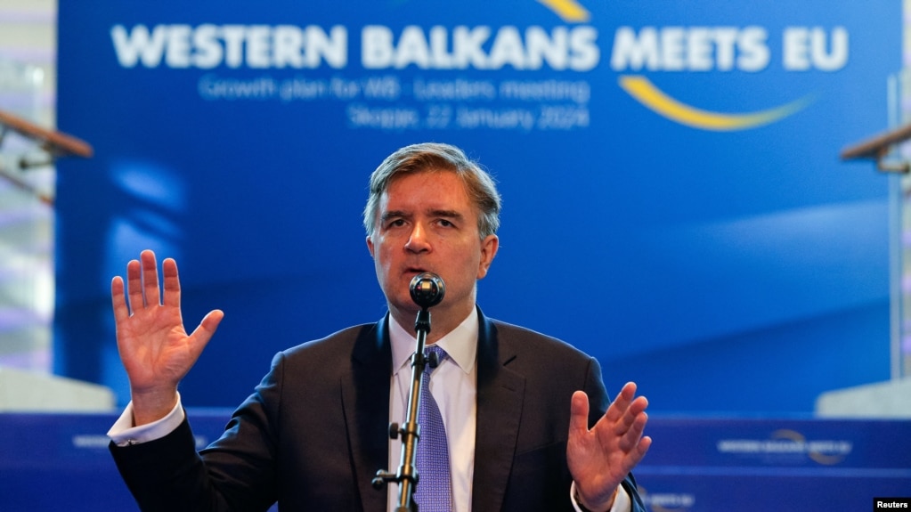 O’Brien: Kosova të përparojë urgjentisht drejt themelimit të Asociacionit të komunave me shumicë serbe