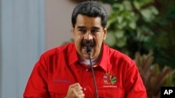 El presidente en disputa Nicolás Maduro dijo el domingo 28 de julio de 2019 que exlíderes de las FARC como Seuxis Paucias Hernández, más conocido como Jesús Santrich, y Luciano Marín Arango, alias Iván Márquez, son bienvenidos en la nación sudamericana.