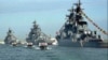 图为1996年7月28日俄罗斯展示自己的海上力量。自从前苏联解体后，俄罗斯海军由于缺乏经费而江河日下。-美联社资料照

