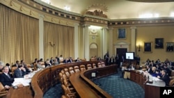 Members of the U.S. Joint Select Committee on Deficit Reduction attend a hearing on Capitol Hill (File)
