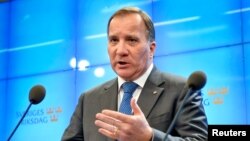 Swedish Social Democrat leader Stefan Lofven speaks during a news conference at the Swedish parliament in Stockholm, Sweden, Oct. 29, 2018. 