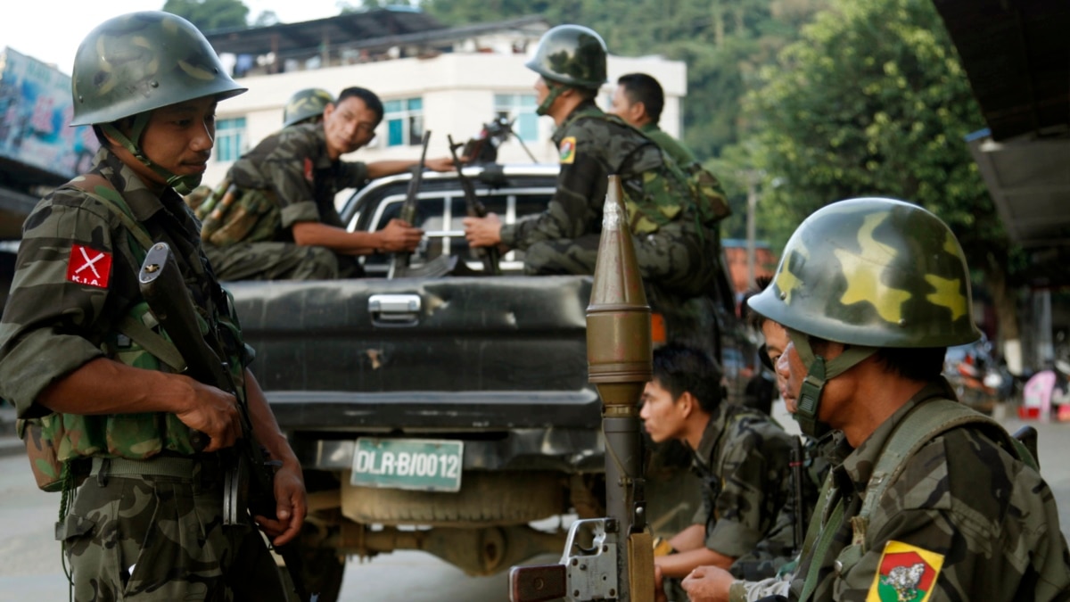 China Meets with Myanmar s Ethnic Armies in Attempt to Quell Fighting