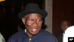 Goodluck Jonathan, ancien président Nigérian dont le porte-parole du parti est accusé de détournement